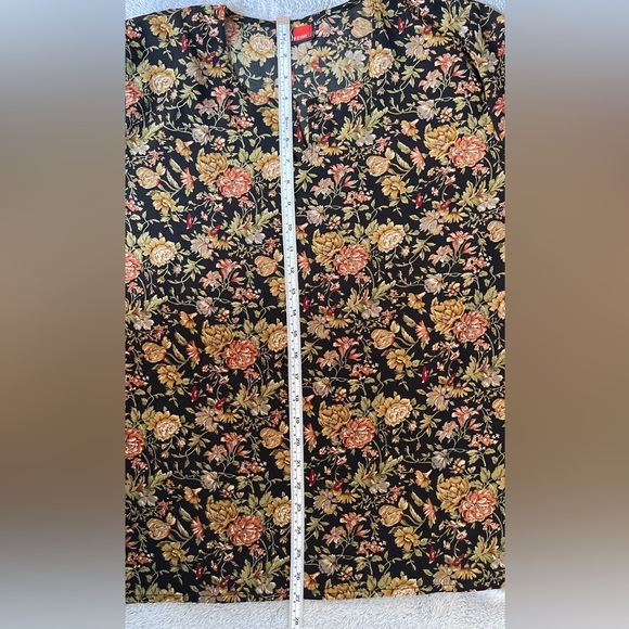 Seema Black Floral‎ Long Sleeve V- Neck Blouse - Picture 6 of 9